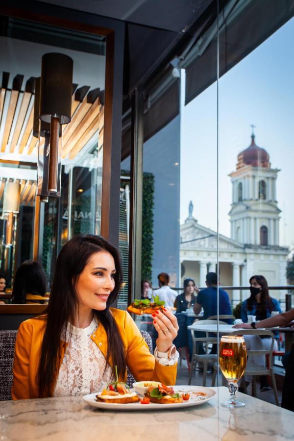 Garden Plaza Hotell San Miguel de Tucumán Exteriör bild