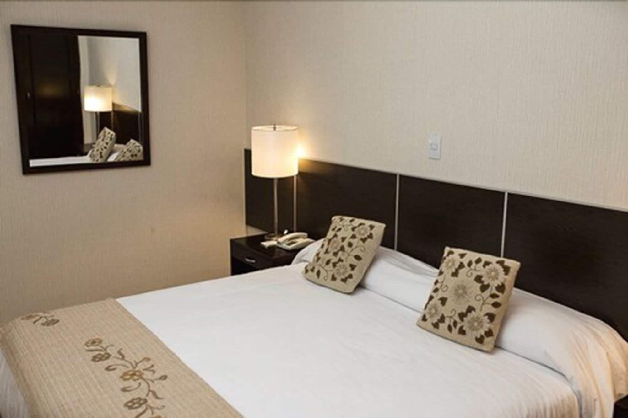 Garden Plaza Hotell San Miguel de Tucumán Exteriör bild